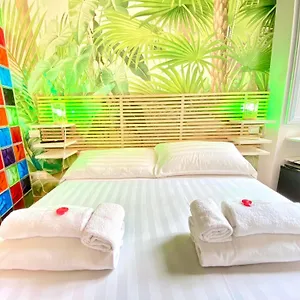 vizitați hotelul